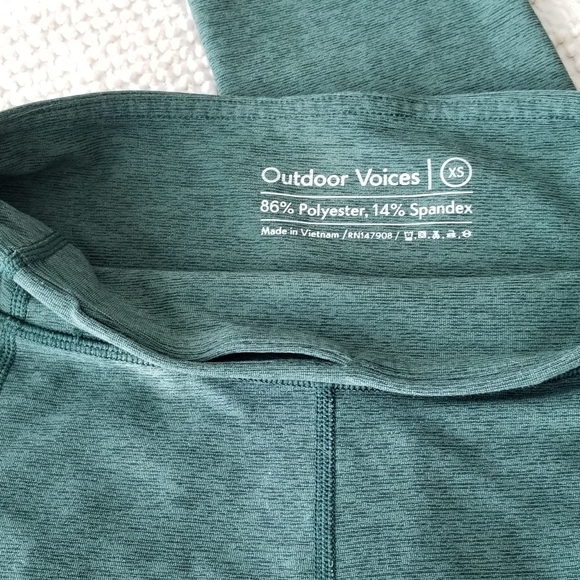 OUTDOOR VOICES 3/4 Warmup Leggings Tights - Picture 3 of 5